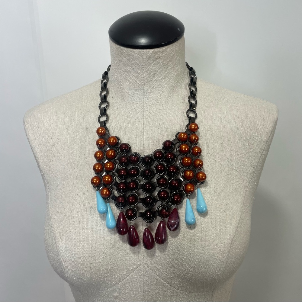 EUC DANNIJO Bib Necklace‎